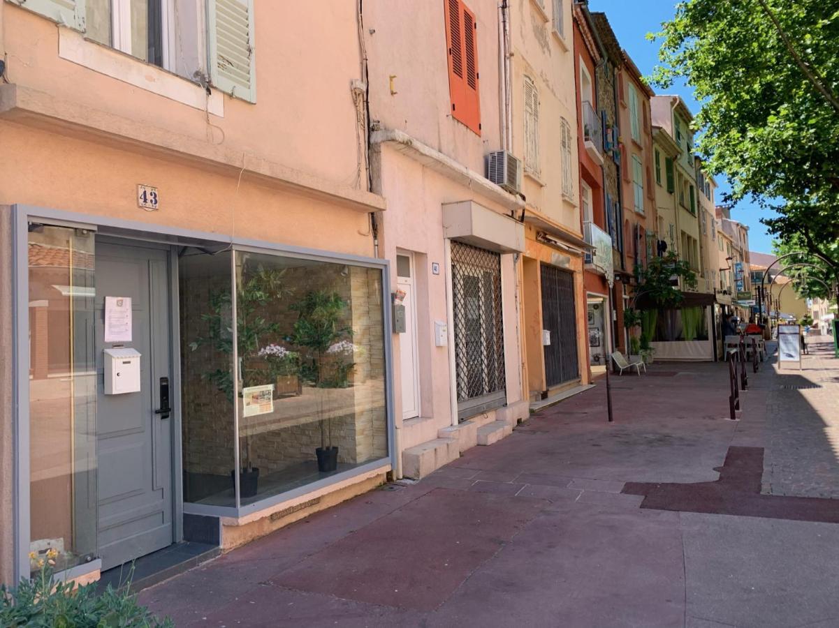 Appartamento Splendide Studio au cœur historique de Fréjus Esterno foto