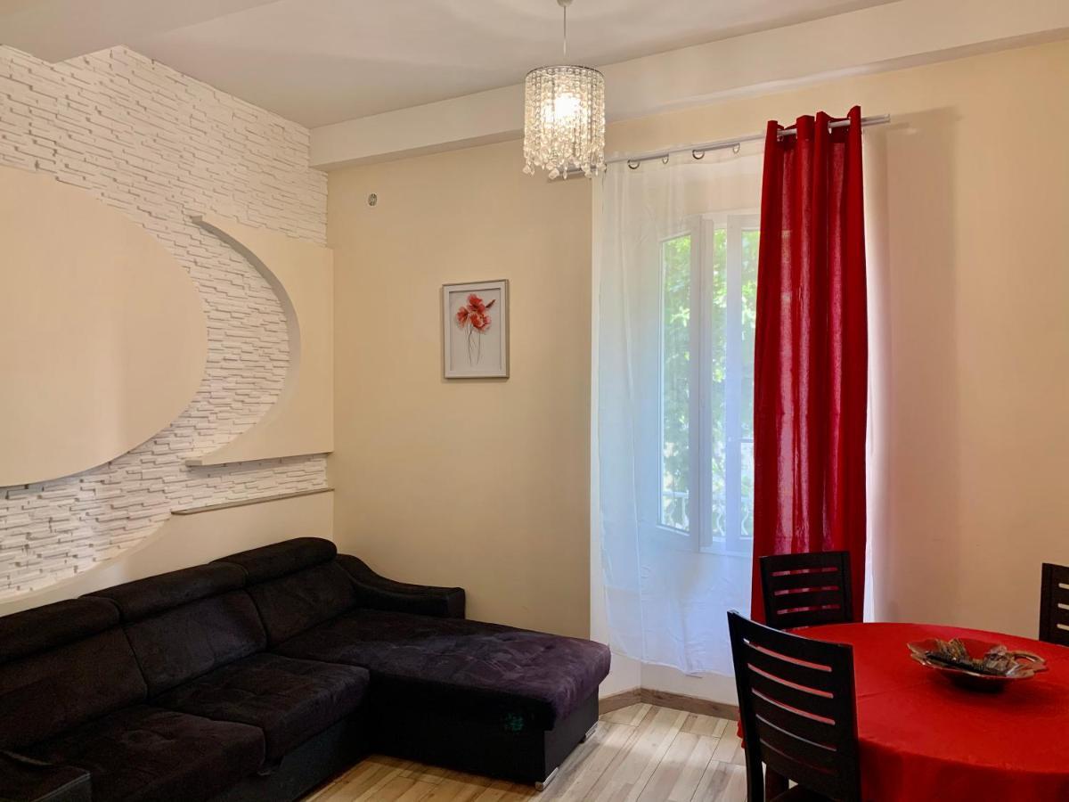 Appartamento Splendide Studio au cœur historique de Fréjus Esterno foto