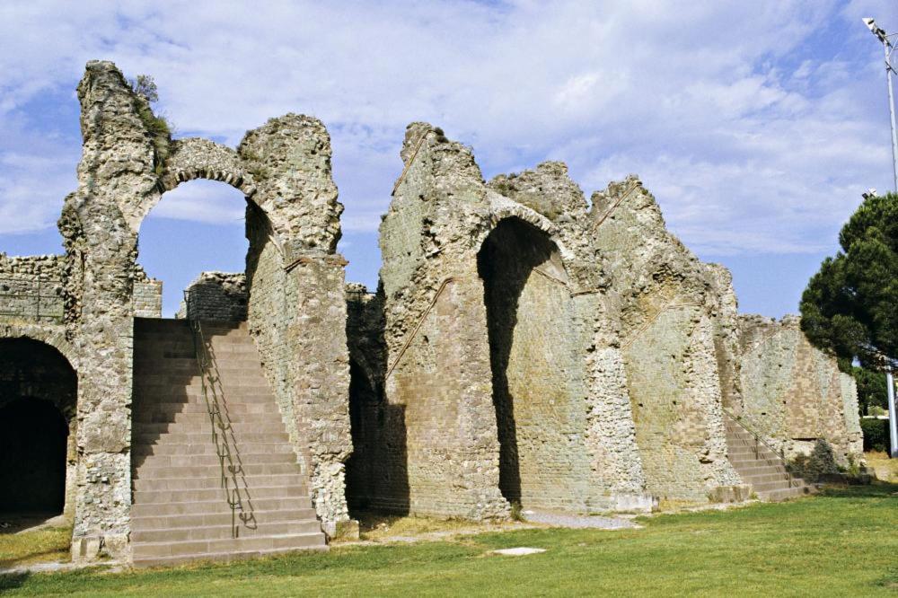 Appartamento Splendide Studio au cœur historique de Fréjus Esterno foto